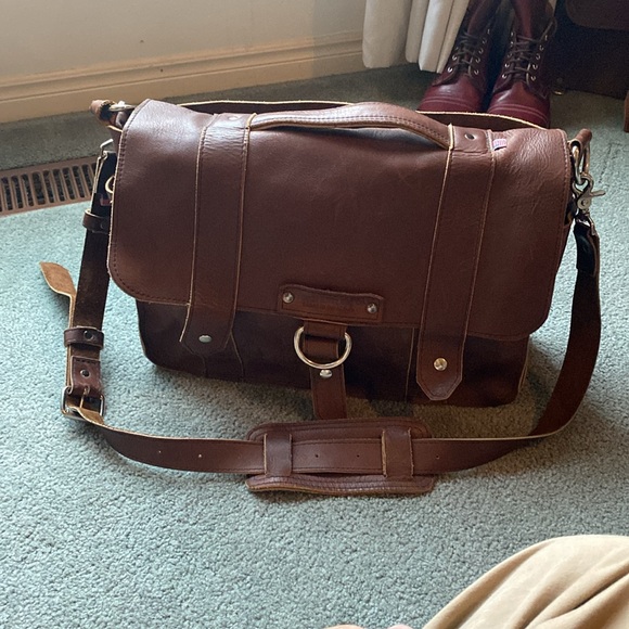 Copper River Bag Co Large Cowhide Duffle Brief - Picture 11 of 11